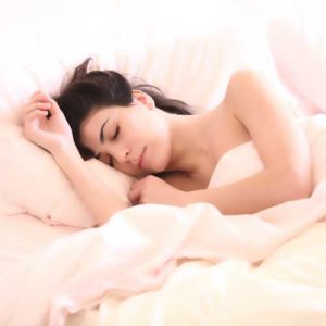 Increase Your Chances of Falling Pregnant by Getting to Sleep on Time