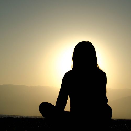 Finding Calm: How Meditation Supports Pregnant Women